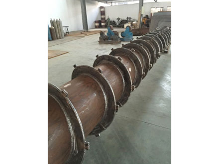 直(zhi)逕1.2米螺鏇(xuan)軸(zhou)