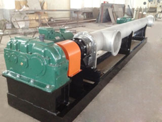 滙(hui)總螺(luo)鏇(xuan)機