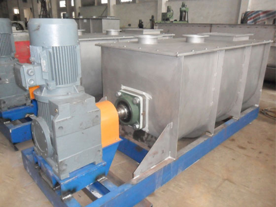 帶式(shi)鬭(dou)提(ti)機(ji)